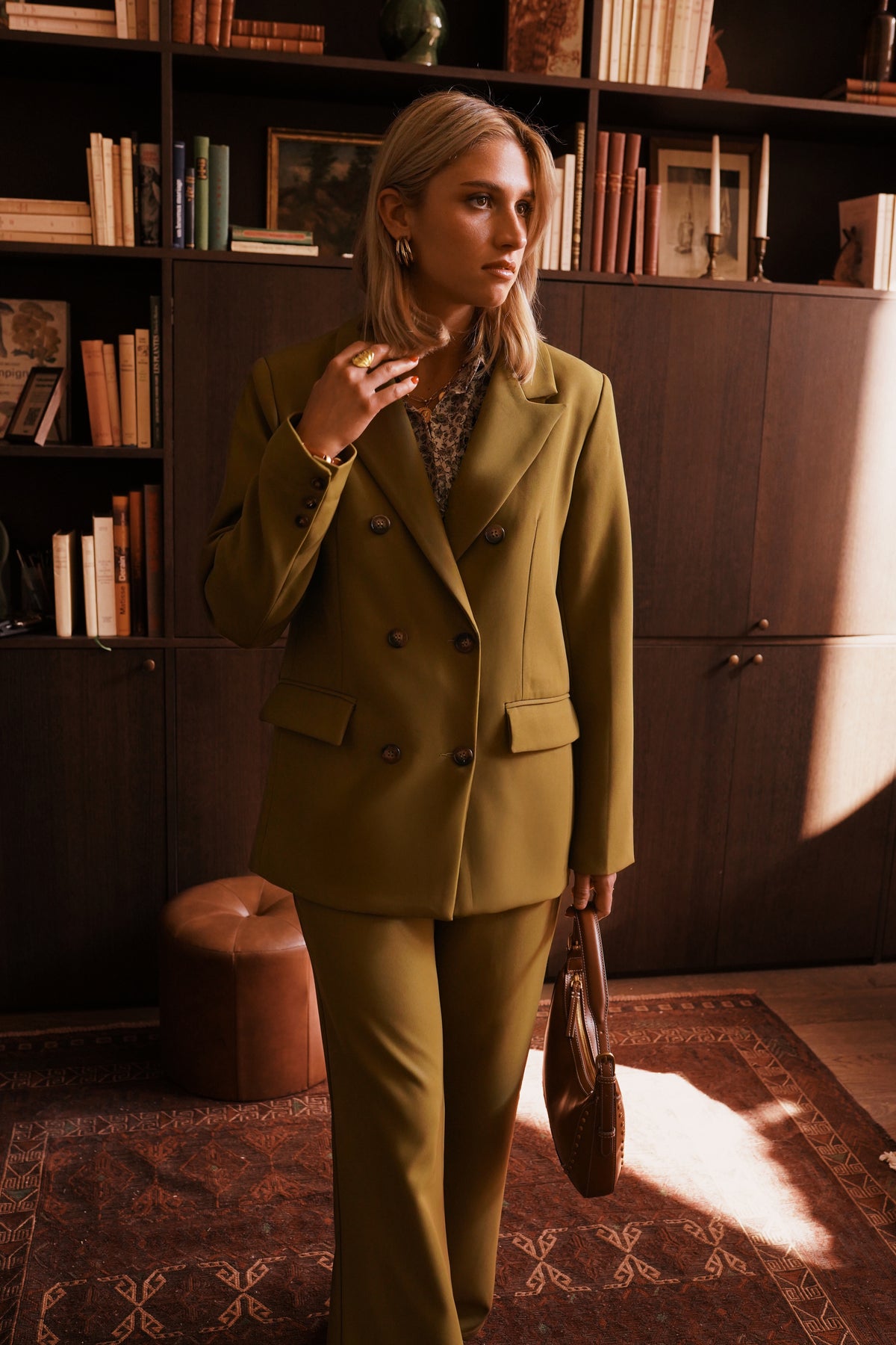 Blazer Adriel