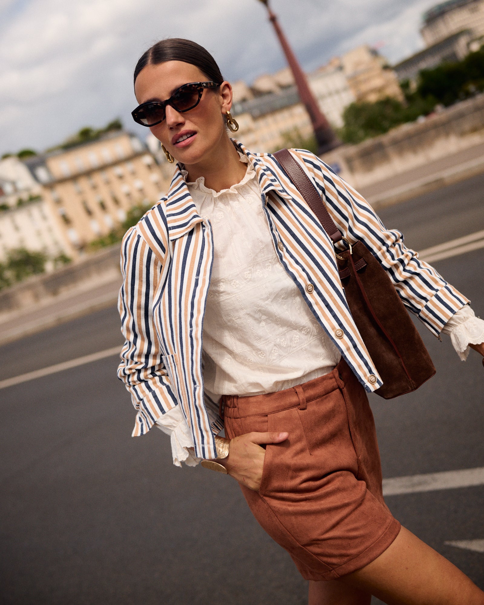 Short Faustine